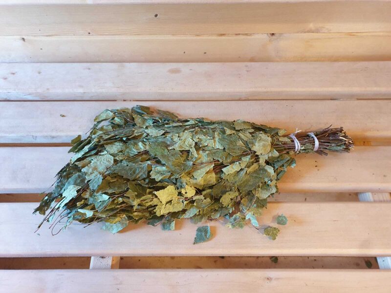 "2 Birch Sauna Brooms: Authentic Venik for Russian Banya Relaxation"